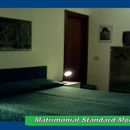 Alloggio in famiglia Santa Oliva *